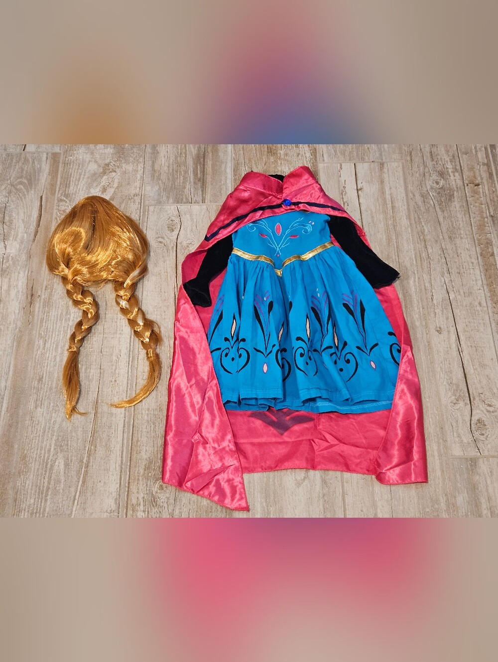 Disney's 'Frozen' Anna Costume & Wig